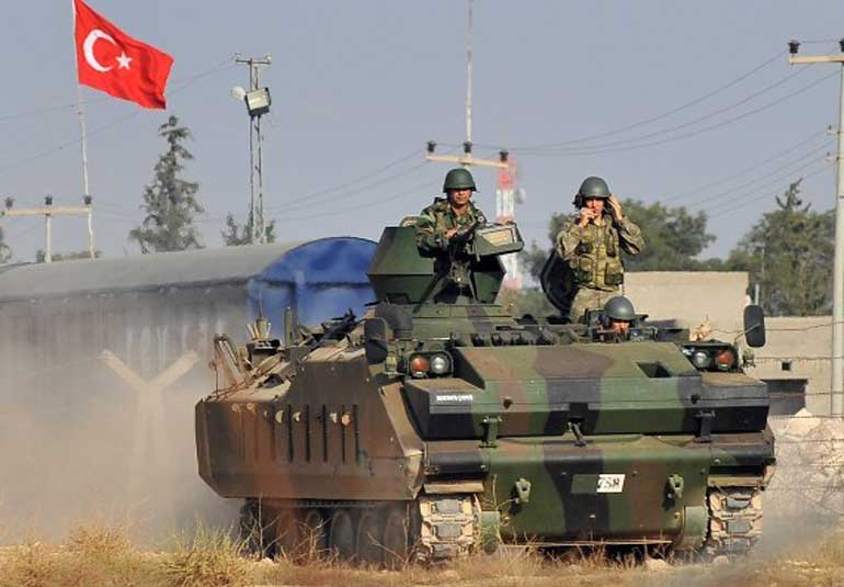 Thổ Nhĩ Kỳ tăng quân lên biên giới với Syria để đối phó IS